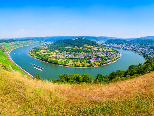 Rheinblick bei Brey: Wandern entlang der Weinfelder im Mittelrheintal 4