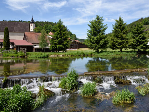 Im oberfränkischen Egloffstein wandern: nach Pretzfeld durch das idyllische Trubachtal 2